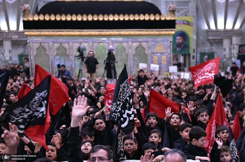 چهاردهمین سوگواره دانش آموزی احلی من العسل در حرم مطهر امام خمینی (س)