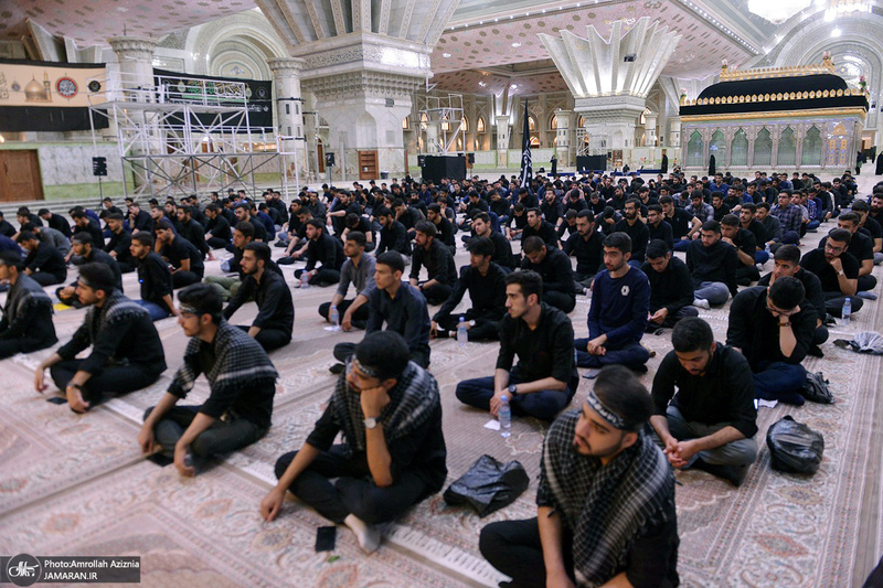 عزاداری دانشجویان دانشگاه علوم پزشکی بقیه الله (عج) در حرم امام خمینی (س)