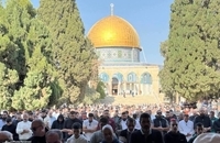 حضور هزاران فلسطینی در نماز جمعه مسجدالاقصی (4)