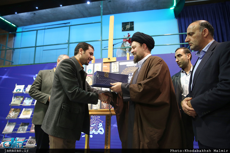 رونمایی از  از ٢١اثر جديد تاريخ شفاهي انتشارات سوره مهر با حضور سید حسن خمینی