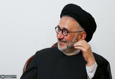  کنایه ابطحی به روحانی و احمدی نژاد پس از ماجرای ایلان ماسک و ترامپ / خوشبختانه پزشکیان تا حالا چیزی نگفته است!