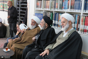 عزاداری شهادت حضرت زهرا (س) در دفتر آیت الله العظمی صانعی (ره)