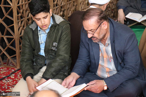 محفل انس با قرآن در بیت تاریخی حضرت امام در خمین