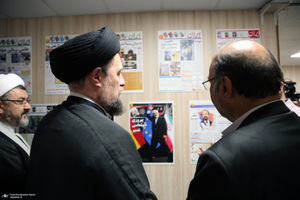 بازدید «سید حسن خمینی» از موسسه مطبوعاتی ایران