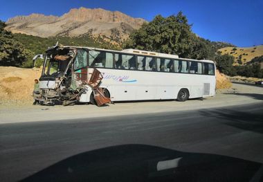 حادثه رانندگی برای اتوبوس زائران پاکستانی در حمیل