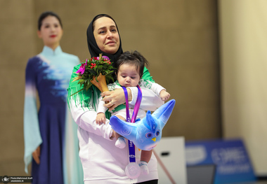 بانوی پاراتیراندازی ایران در قاب روز جهانی مادر کمیته پارالمپیک آسیا + تصویر