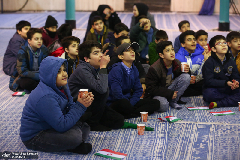 بازدید اقشار مختلف مردم از بیت امام خمینی (س) در جماران-4