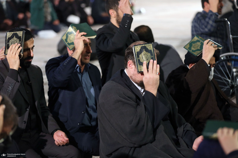 مراسم احیای شب بیست و یکم ماه رمضان در حرم مطهر امام خمینی (س)