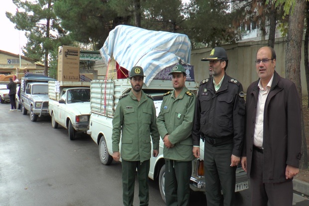 10سری جهیزیه به نوعروسان کمیته امداد عجب شیر اهدا شد
