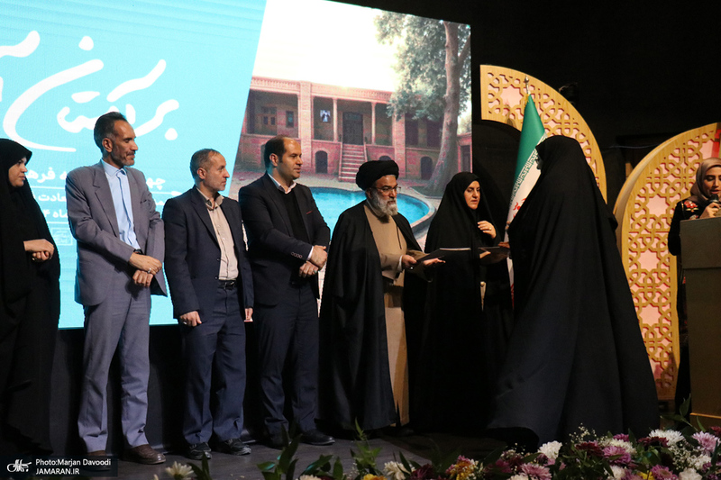 رویدادهای فرهنگی و هنری چهارمین هفته بر آستان آفتاب - 7