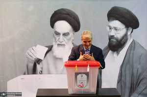 مرحله دوم انتخابات ریاست جمهوری چهاردهم در حسینیه جماران - 2