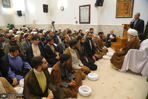 عمامه گذاری طلاب به مناسبت نیمه شعبان