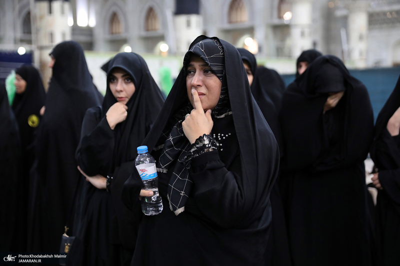 مراسم تشییع و تدفین همسر آیت الله موسوی بجنوردی (ره) در حرم امام خمینی (س)-2