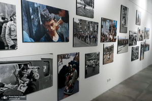 رونمایی از کتاب عکس«فرزندان روح الله» و افتتاح نمایشگاه «فرمانده من»