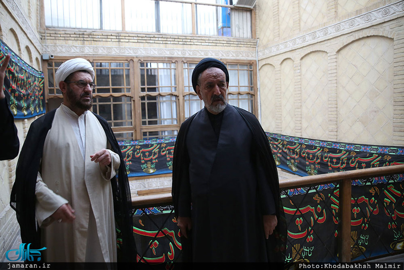 بازدید حجت الاسلام و المسلمین سید محمود دعایی از بیت امام در نجف
