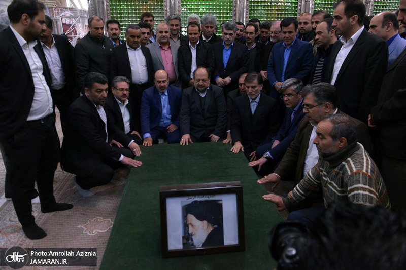تجدید میثاق مسئولان وزارت کار و نمایندگان جامعه کارگری با آرمان های حضرت امام(س)