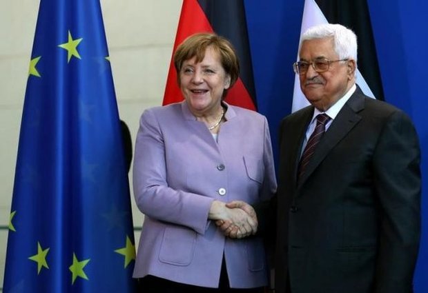 عباس: آلمان کشور فلسطین را به رسمیت بشناسد