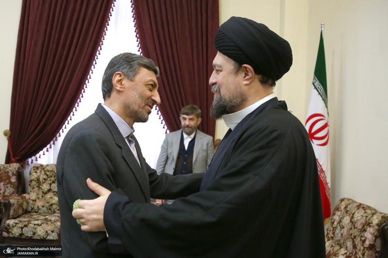 دیدار رییس و جمعی از معاونان و کارکنان ستاد اجرایی فرمان حضرت امام با سید حسن خمینی