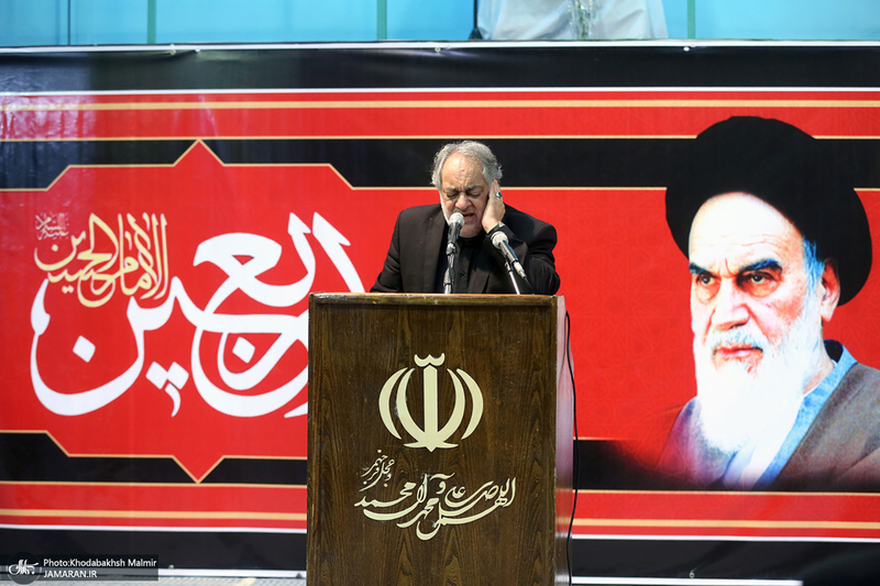 شب شعر «اين محرم وصفر است كه اسلام را زنده نگه داشته است» در حسینیه جماران