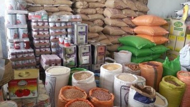 چرا قیمت‌ اجناس با کاهش نرخ دلار تغییر نمی کند؟
