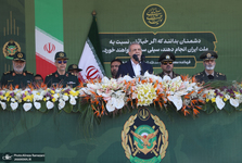 پزشکیان: ارتش دژ مستحکم حکومت و ملت ایران است/ وجود ارتش آماده و قوی، موجب شده ایران در منطقه گفتمان خود در ایجاد ارتباط، صلح و آرامش را با قدرت اعمال کند