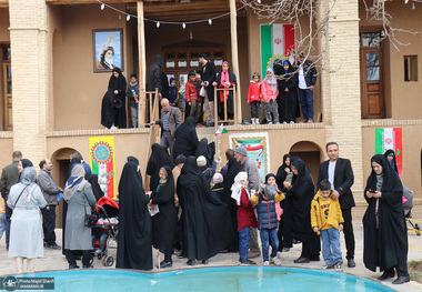 حال و هوای بیت تاریخی امام در خمین در روز 22 بهمن 