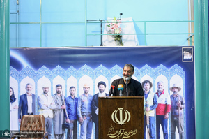 مراسم تجدید بیعت جهادگران با رهبر انقلاب در حسینیه جماران