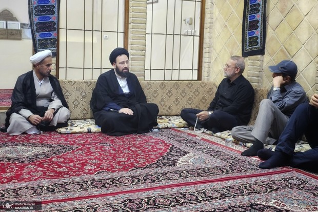 دیدار علی لاریجانی با سید علی خمینی در منزل امام در نجف اشرف + تصاویر