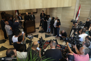 نشست خبری علی لاریجانی در بیروت