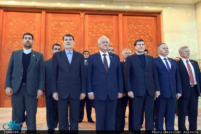 ادای احترام رئیس شورای جمهوری ملی بلاروس به مقام شامخ بنیانگذار جمهوری اسلامی ایران