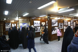 بازدید اقشار مختلف مردم از بیت امام خمینی در جماران