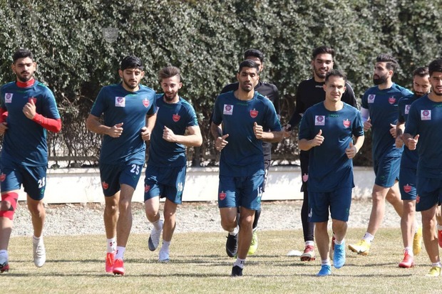 غیبت آرمان رمضانی و بازگشت کریم باقری به تمرین پرسپولیس