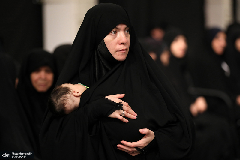 مراسم بزرگداشت شهدای جنگ تحمیلی اخیر با حضور و سخنرانی رهبر معظم انقلاب