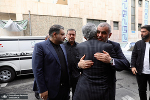 مراسم تشييع مادر غلامعلی حداد عادل