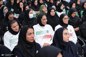 دیدار قهرمانان و مدال‌آوران ورزشی و المپیادهای علمی جهانی با رهبر معظم انقلاب