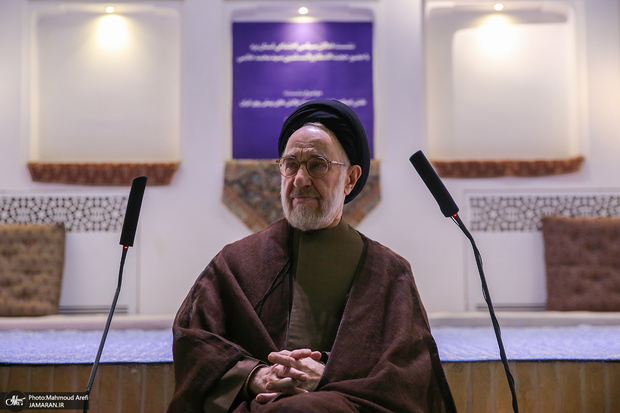 سید محمد خاتمی: رییس‌جمهور باید مقتدر باشد/ هر کشور باید یک دولت و یک اقتصاد داشته باشد/ موشک» و «مردم» دو عامل سربلندی ایران در جنگ ۱۲ روزه شد/ اسرائیل جز به تجزیه و تضعیف ایران نمی اندیشد