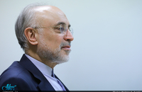 پرتره / علی اکبر صالحی/ پرتره علی اکبر صالحی 