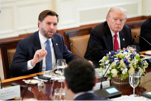  یک وبسایت انگلیسی: جی دی ونس وارث ترامپ و حاکم بعدی آمریکاست