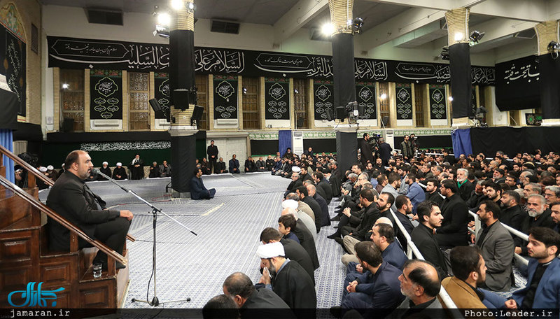 مراسم عزاداری شب عاشورای حسینی با حضور رهبر معظم انقلاب اسلامی