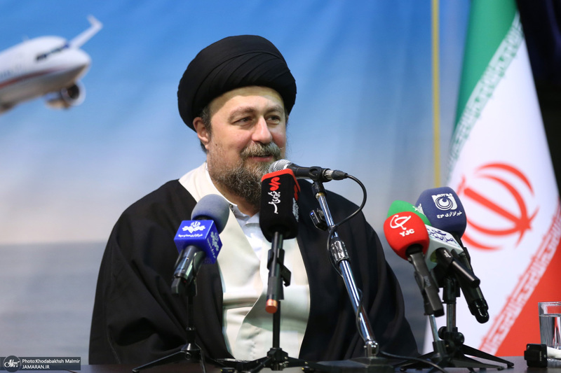 دیدار وزیر و جمعی از کارکنان وزارت راه و شهرسازی با سید حسن خمینی