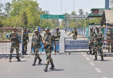 ادامه تنش و تبادل آتش میان هند و پاکستان