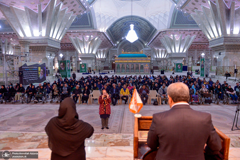تجدید میثاق رئیس سازمان بهزیستی و جمعی از توان یابان با آرمان های حضرت امام خمینی (س)