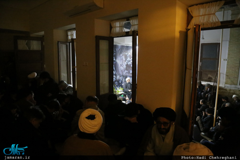 برگزاری روضه ماهانه در بیت امام خمینی به یادحاج احمد خمینی