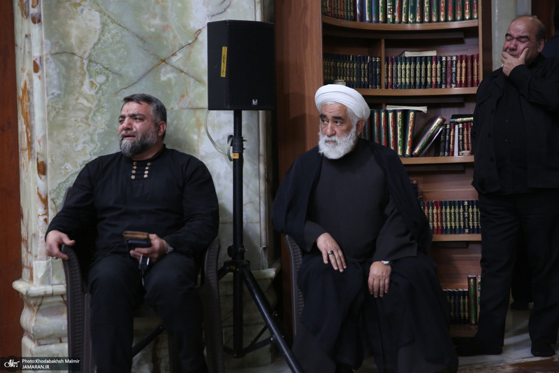 مراسم عزاداری شب شهادت حضرت زهرا(س) در حرم امام خمینی(ره) برگزار شد