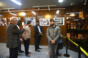 بازدید جمعی از اساتید زبان فارسی از کشورهای هند، و سریلانکا از جماران