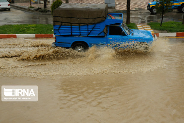 جاده‌های همدان لغزنده است