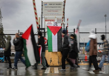 ‍گزارش الجزیره از تلاش حامیان فلسطین در آمریکا برای جلوگیری از بارگیری و ارسال سلاح برای رژیم صهیونیستی + فیلم