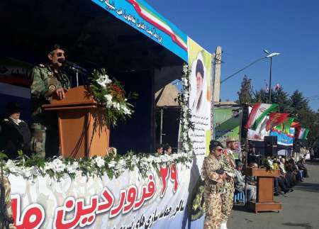 ارتش جمهوری اسلامی علاوه بر آمادگی رزمی در تجهیزات نظامی خودکفاست