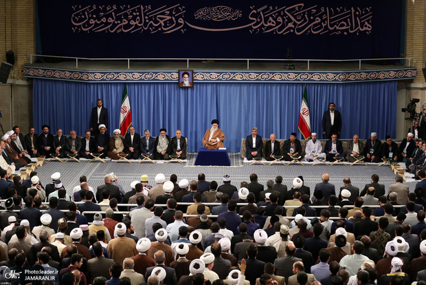 رهبر انقلاب: نَفَس‌های آخر دشمنیِ دشمنان با جمهوری اسلامی است/ پدیده‌ی کم‌نظیر حرکت عظیم مردمی برای کمک به مناطق سیل‌زده، درس شهداست