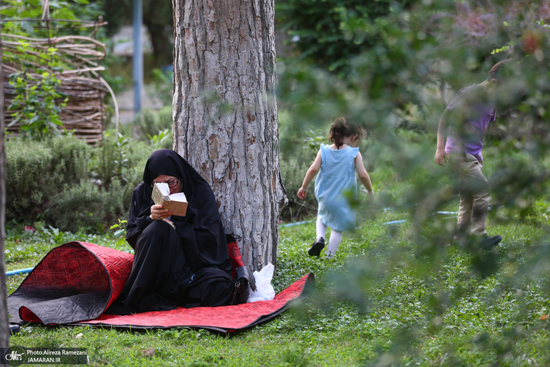 مراسم دعای عرفه در دانشگاه تهران